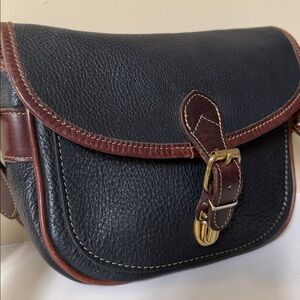 Roots Genuine Leather Saddle Bag black w chestnut brown trim - EUC - adj strap